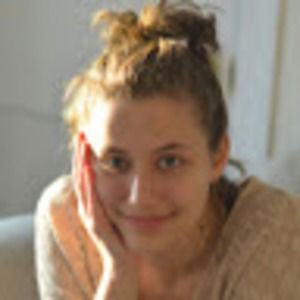 Meet your Posher, Dalia